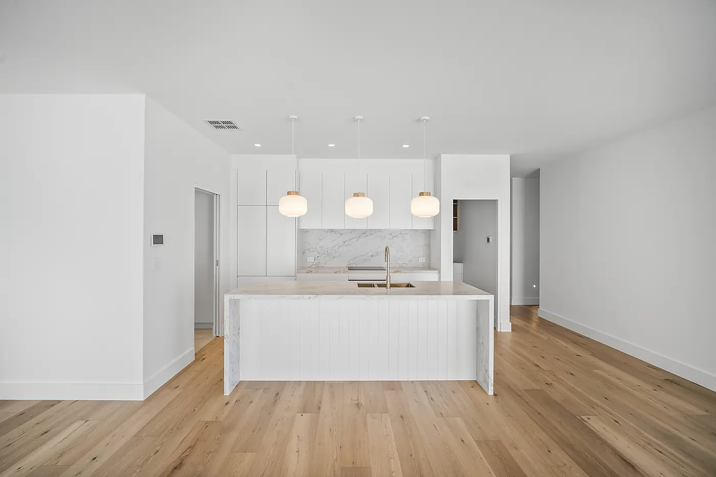 Open-plan living & kitchen